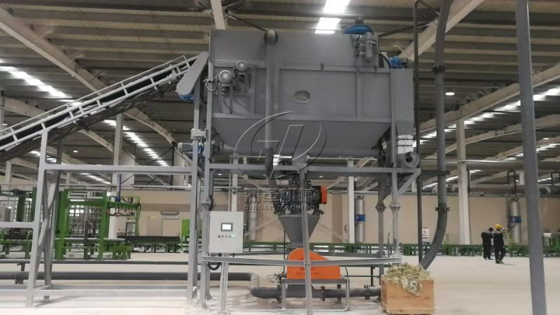 675f9540b509c.jpg 小袋拆包機1_副本.jpg